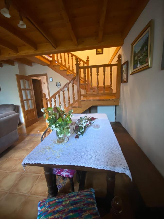 Willa Casa Luisa Biedes, Pilona Infiesto Zewnętrze zdjęcie