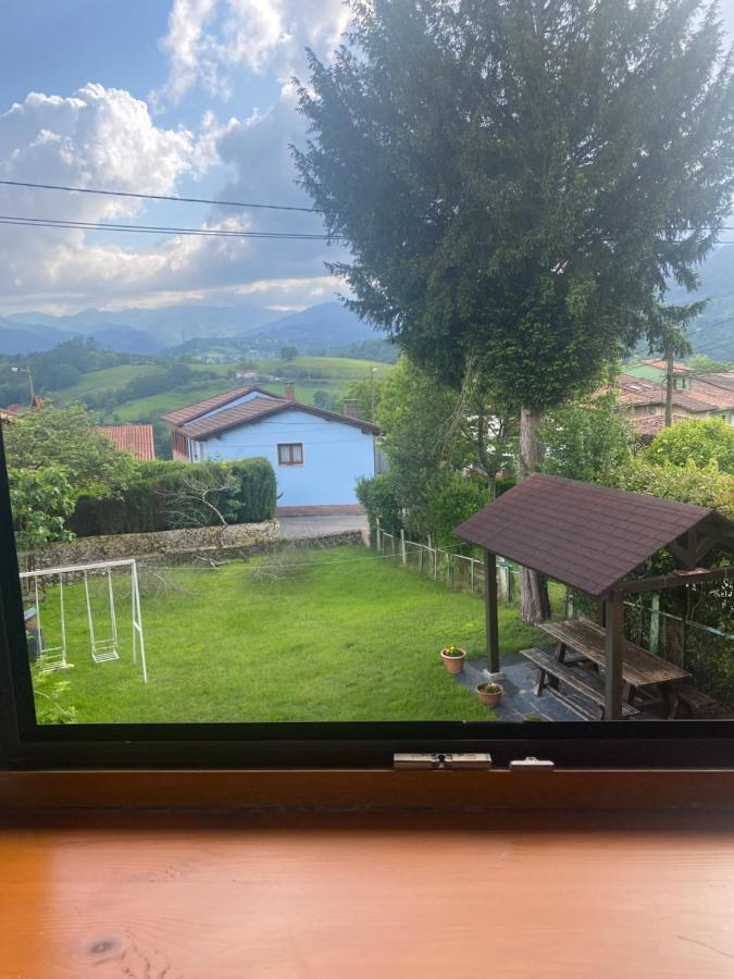 Willa Casa Luisa Biedes, Pilona Infiesto Zewnętrze zdjęcie
